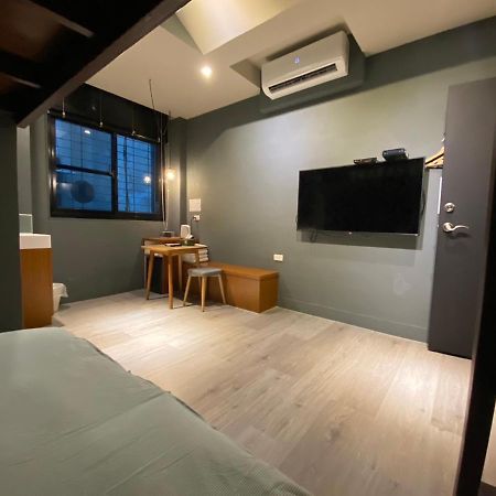 良文旅2館ryou Hotel Vintage - II 台南 エクステリア 写真