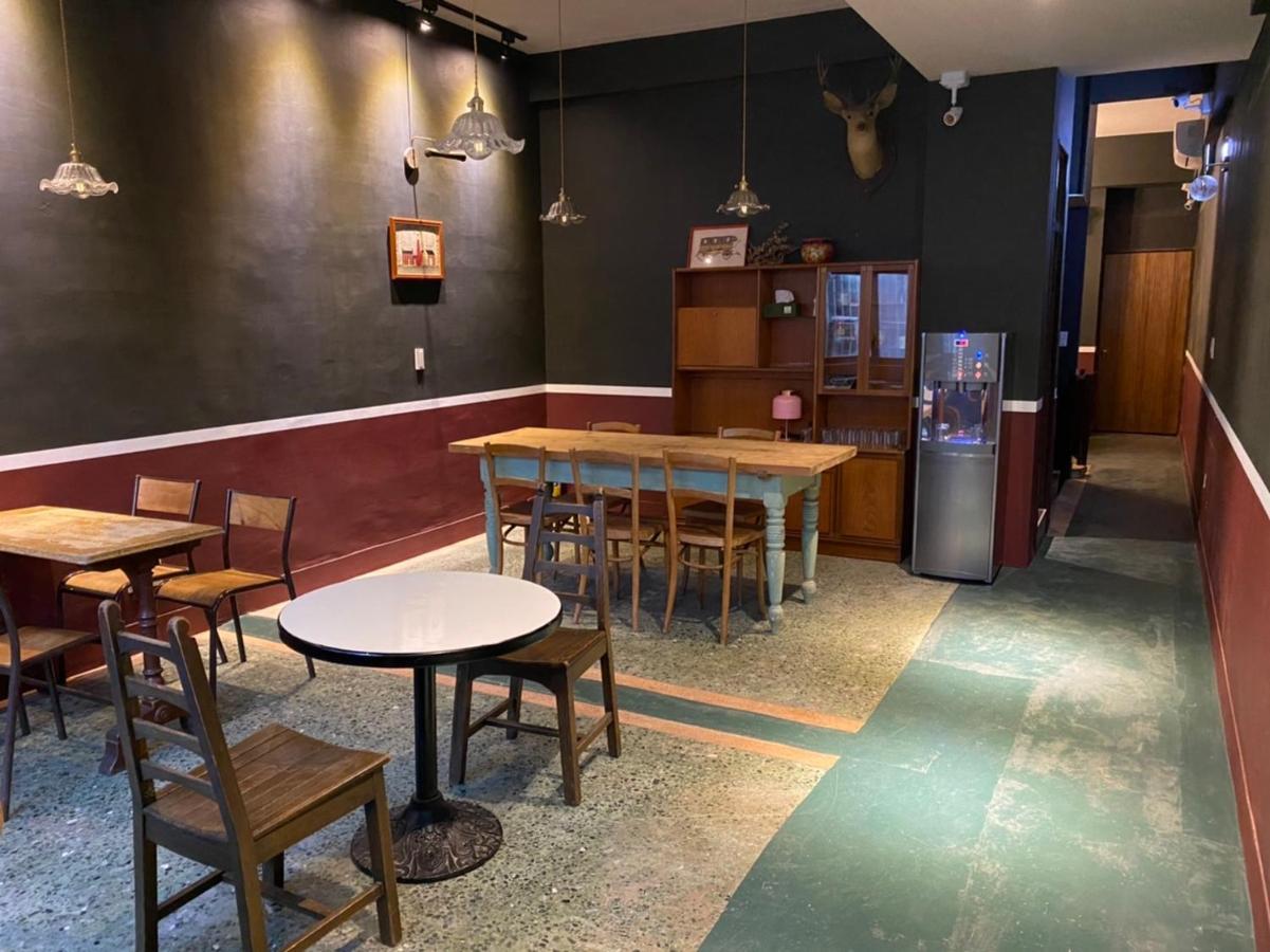 良文旅2館ryou Hotel Vintage - II 台南 エクステリア 写真