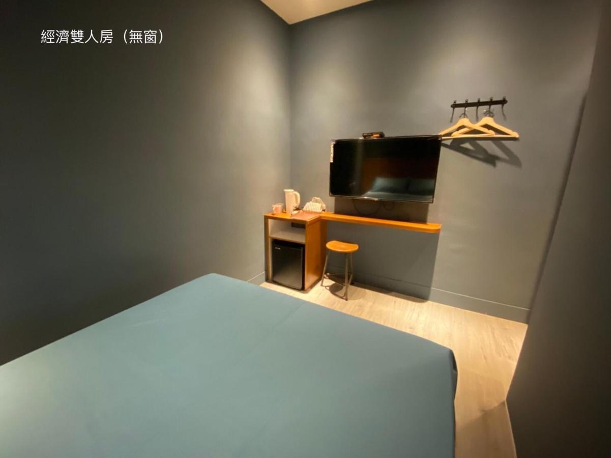 良文旅2館ryou Hotel Vintage - II 台南 エクステリア 写真