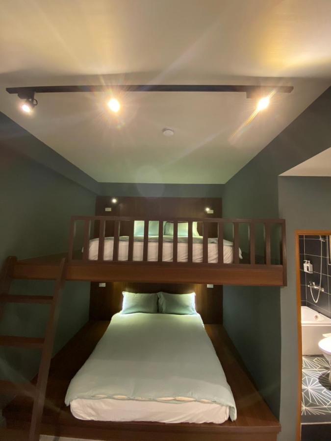 良文旅2館ryou Hotel Vintage - II 台南 エクステリア 写真