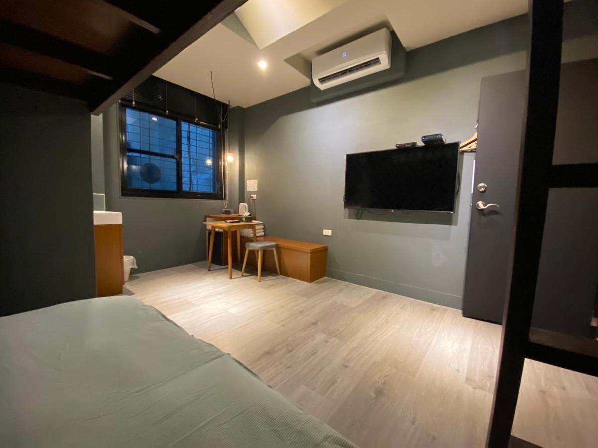 良文旅2館ryou Hotel Vintage - II 台南 エクステリア 写真