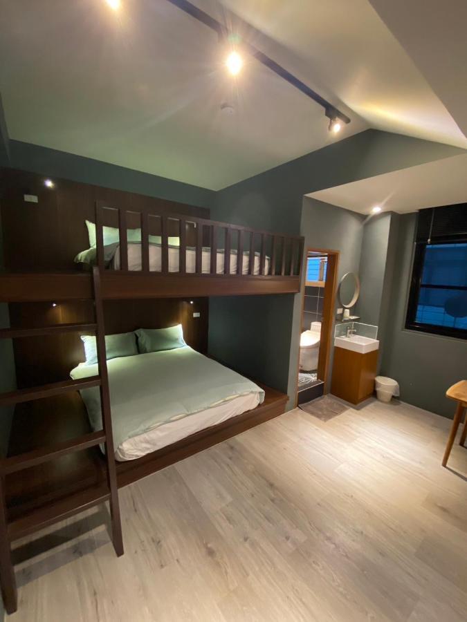 良文旅2館ryou Hotel Vintage - II 台南 エクステリア 写真